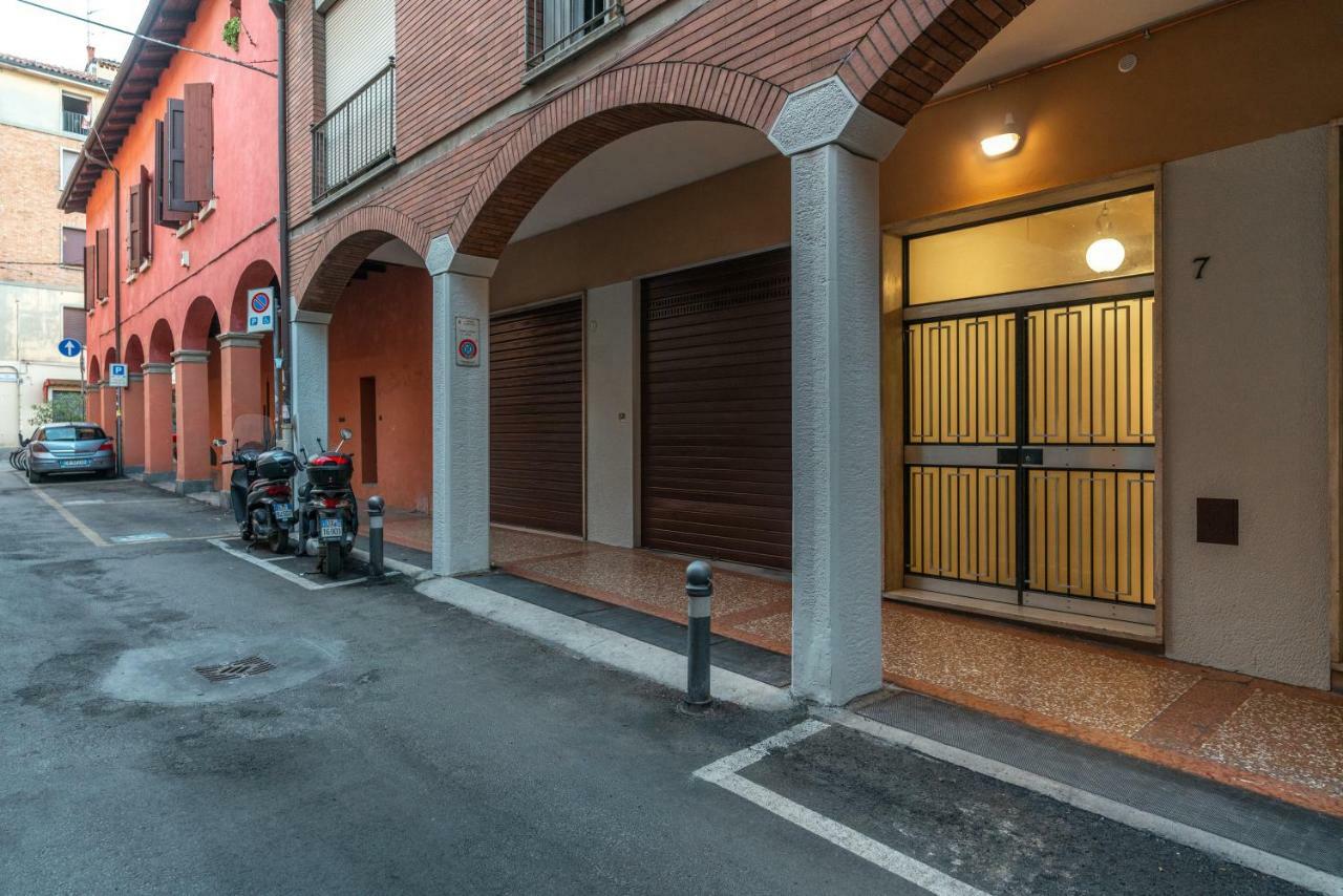 Appartement Dimora Santo Stefano: Ampia, Con Giardino Privato à Bologne Extérieur photo