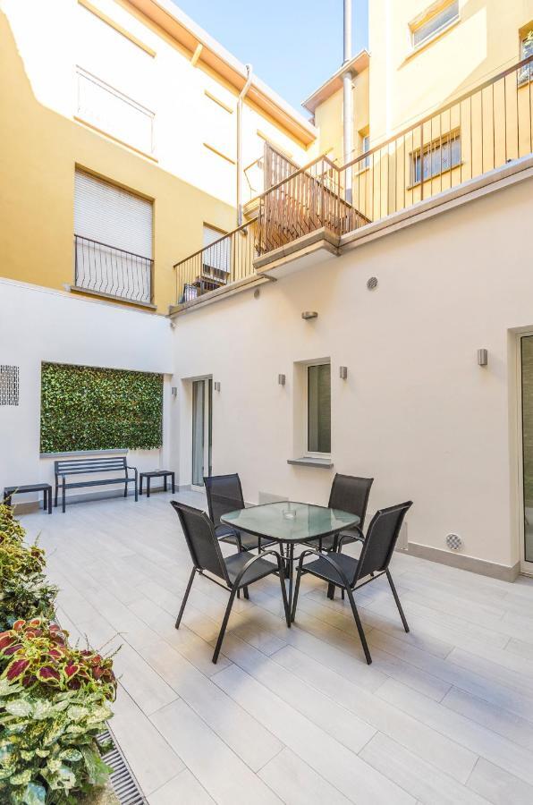 Appartement Dimora Santo Stefano: Ampia, Con Giardino Privato à Bologne Extérieur photo