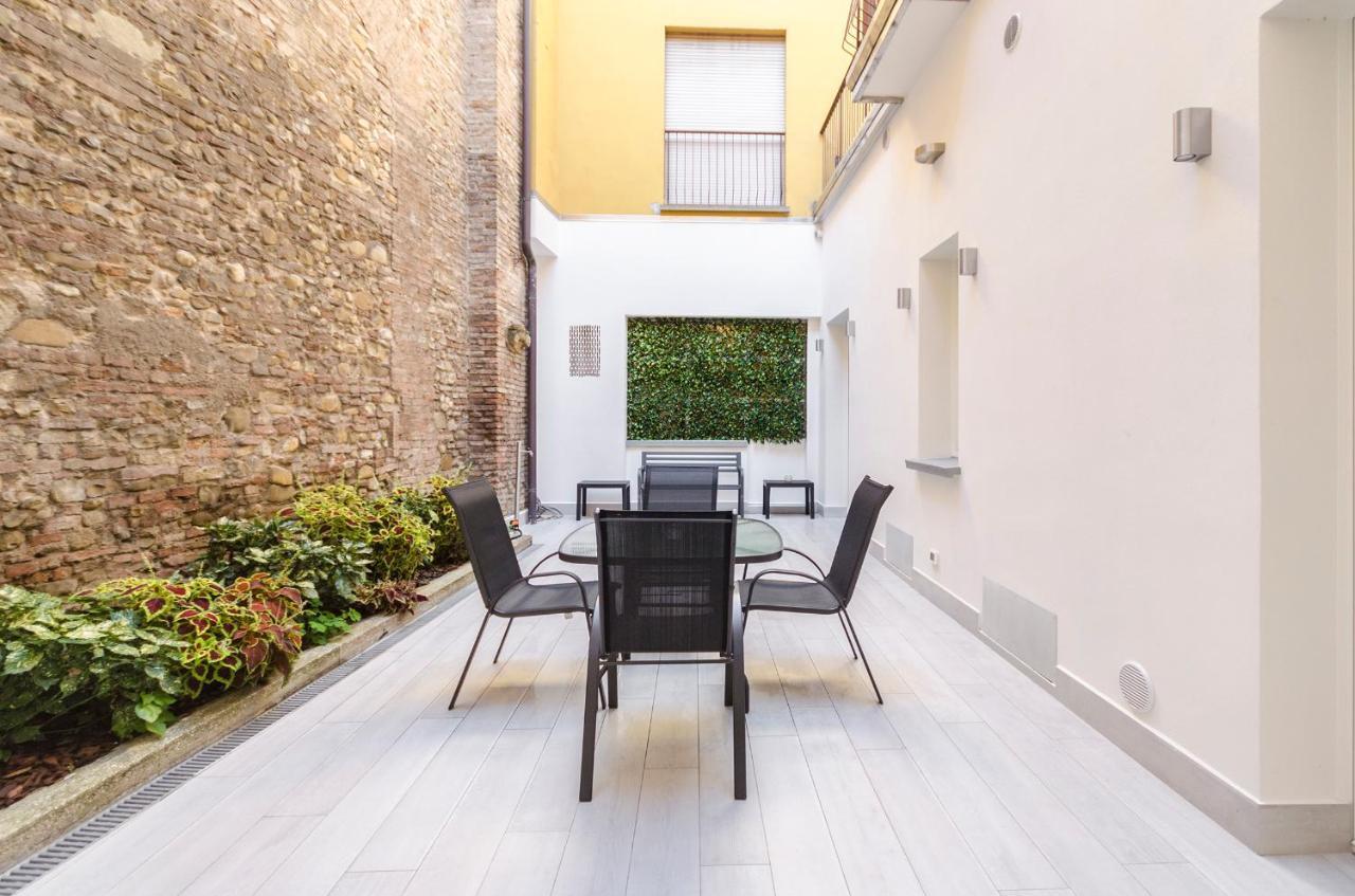 Appartement Dimora Santo Stefano: Ampia, Con Giardino Privato à Bologne Extérieur photo