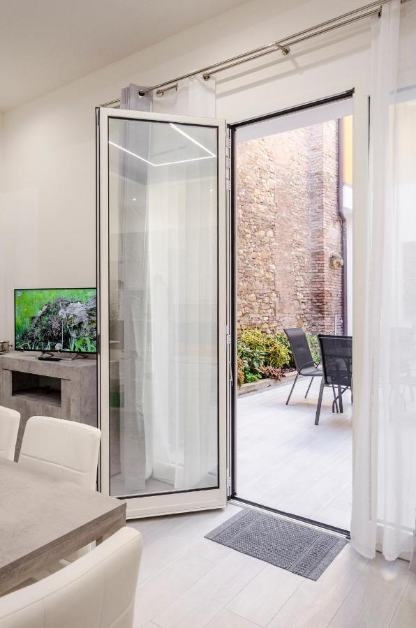 Appartement Dimora Santo Stefano: Ampia, Con Giardino Privato à Bologne Extérieur photo