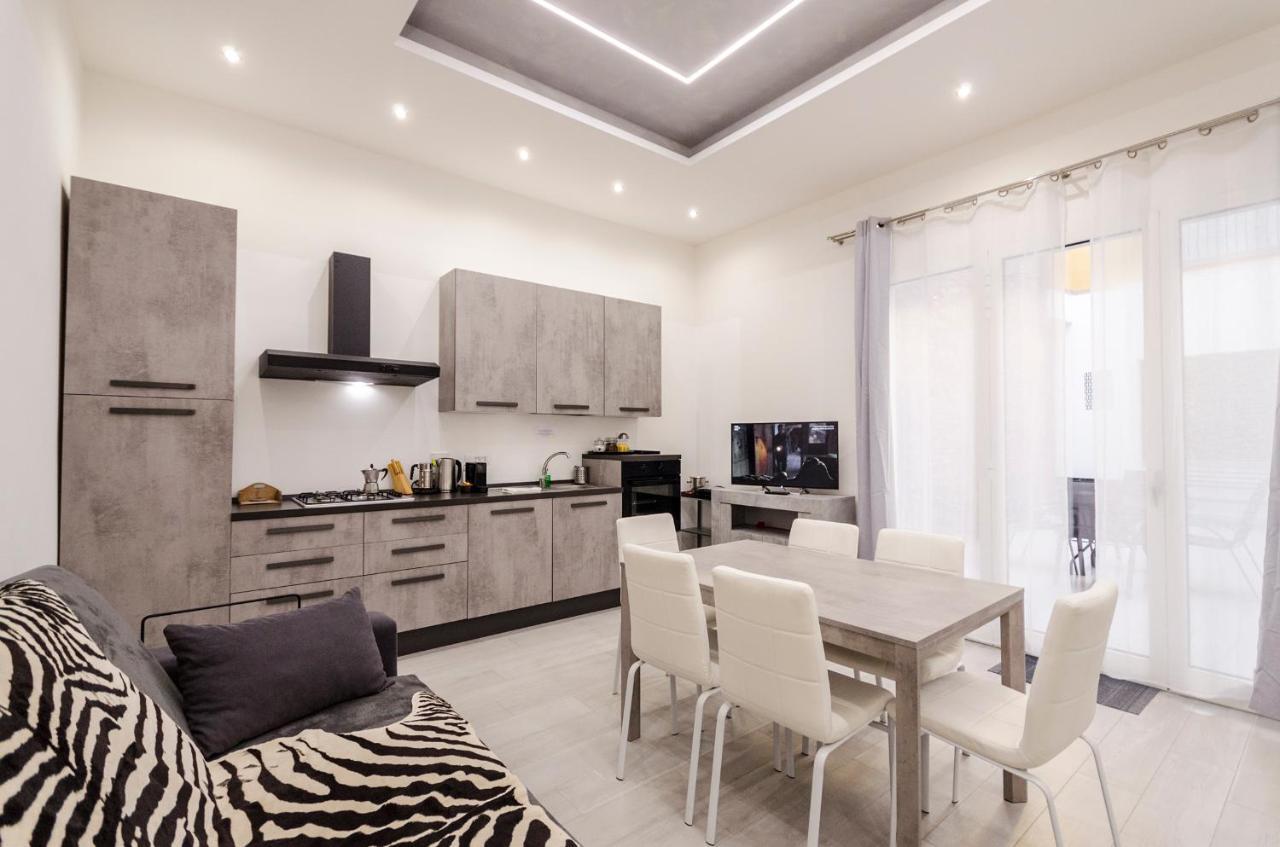 Appartement Dimora Santo Stefano: Ampia, Con Giardino Privato à Bologne Extérieur photo
